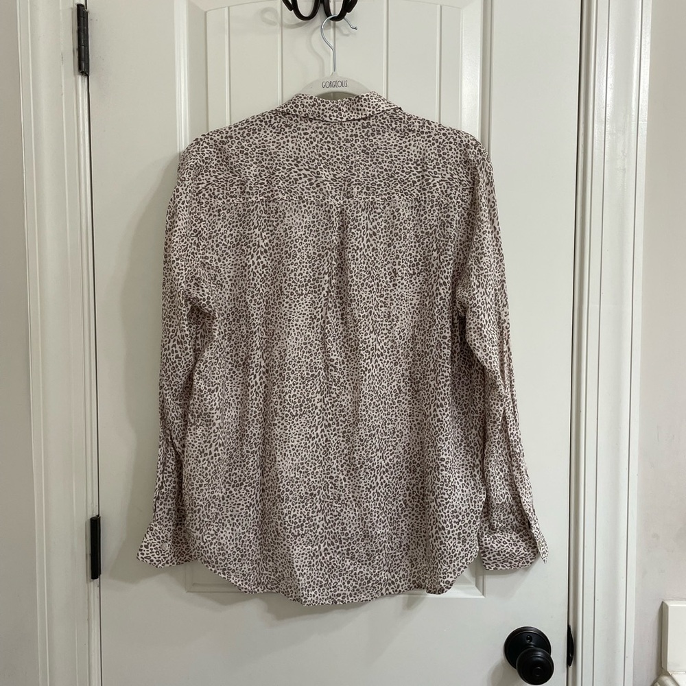Rails Leopard Print Button Down Shirt - Sand Cheetah Print Sz M - Picture 3 of 7